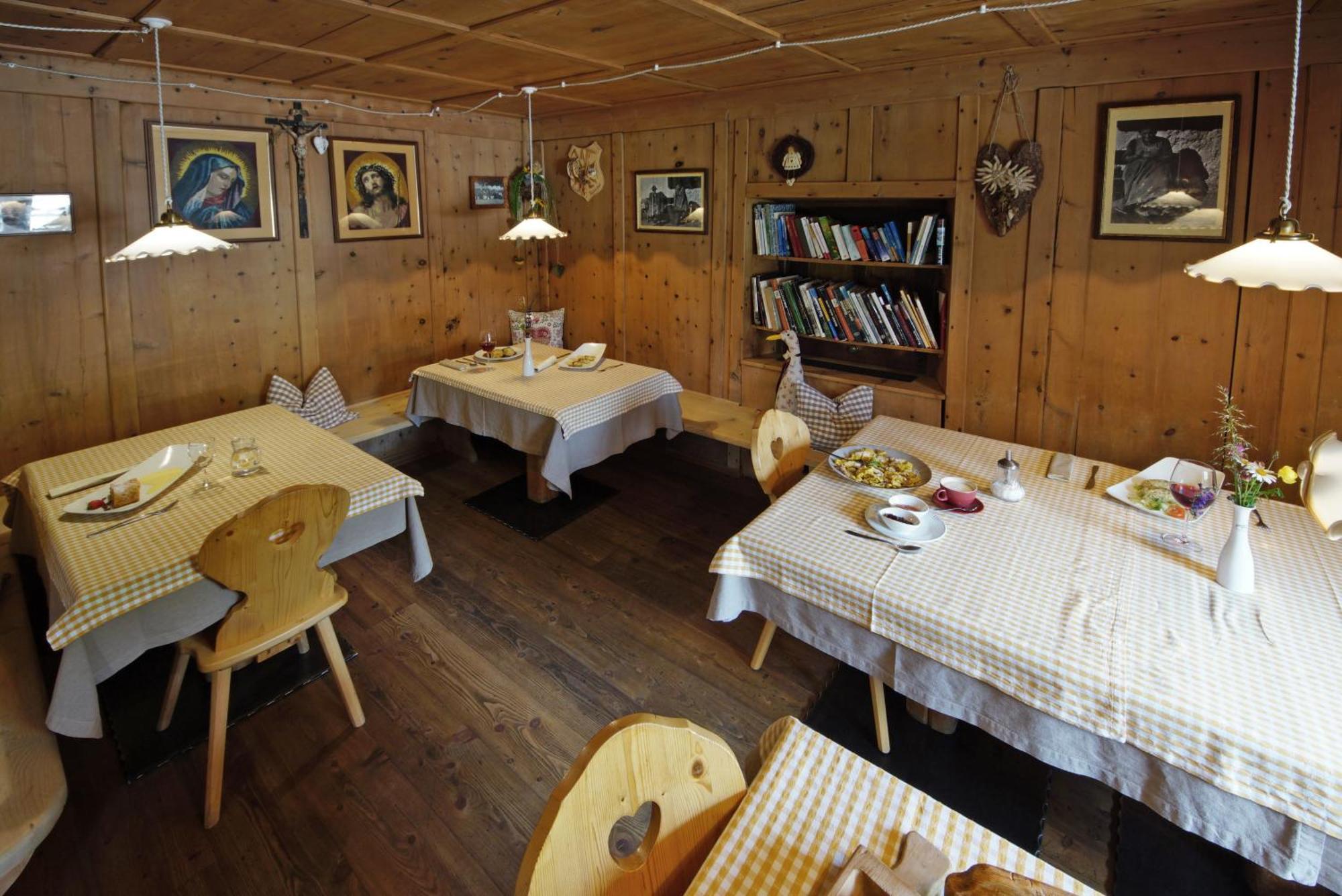 Agriturismo Luech De Vanc San Martino in Badia Luaran gambar