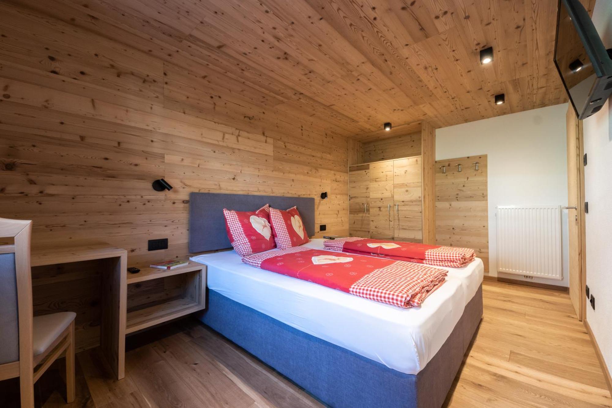 Agriturismo Luech De Vanc San Martino in Badia Luaran gambar